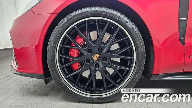 Porsche Panamera 2021 thumb 5