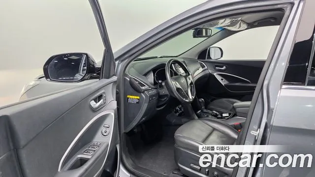 Hyundai Santa Fe 2015 thumb 10