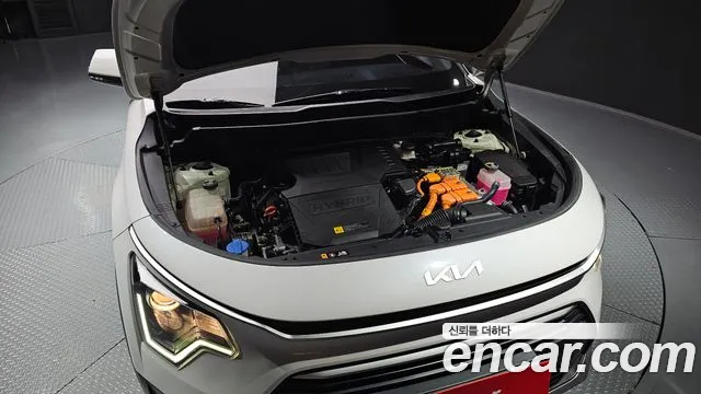 Kia Niro 2023 thumb 6