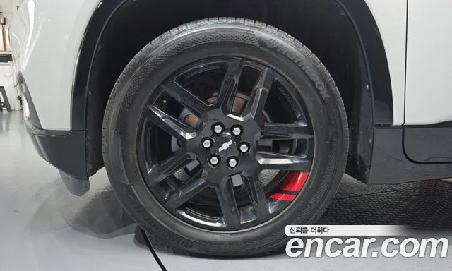 ChevroletGMDaewoo Traverse 2020 thumb 5