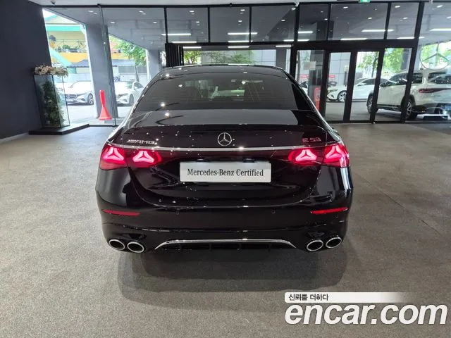 Mercedes-Benz E-Класс 2026 thumb 4