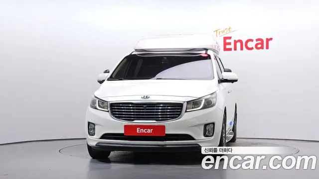 Kia Carnival 2015 thumb 3