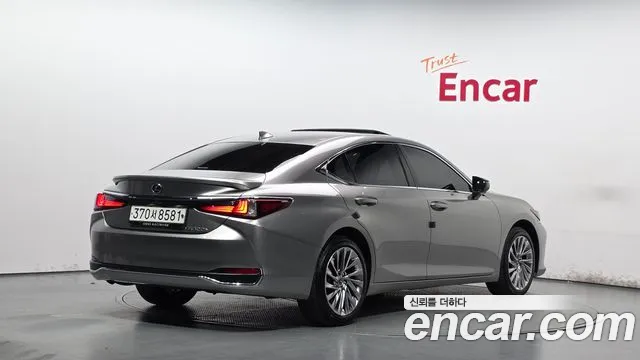 Lexus ES 2024 thumb 2