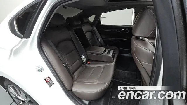Hyundai Grandeur 2018 thumb 11