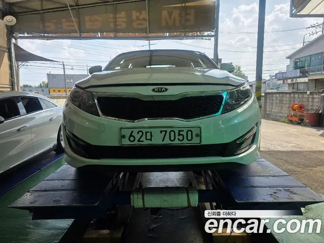 Kia K5 2011 thumb 4