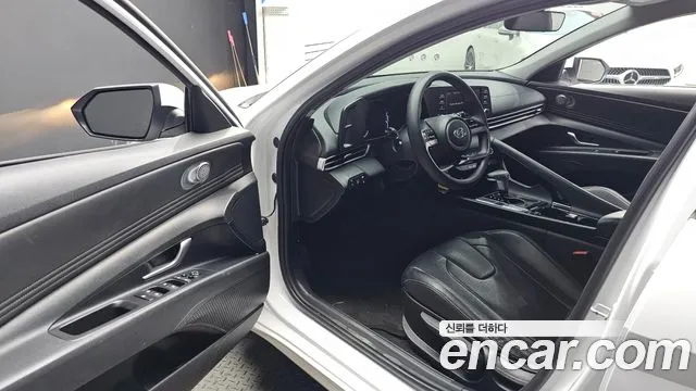 Hyundai Avante 2021 thumb 10