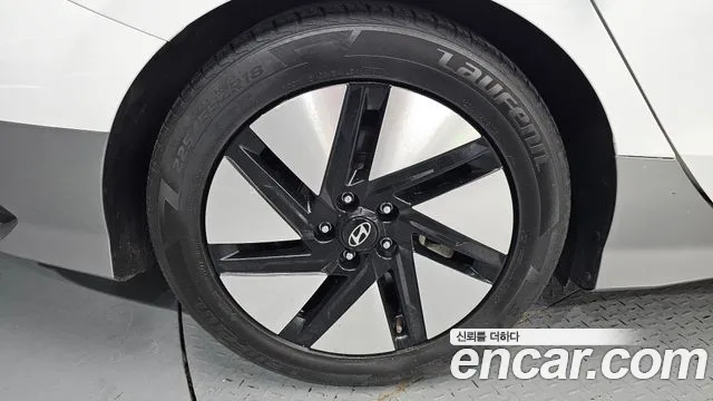Hyundai IONIQ 6 2022 thumb 5