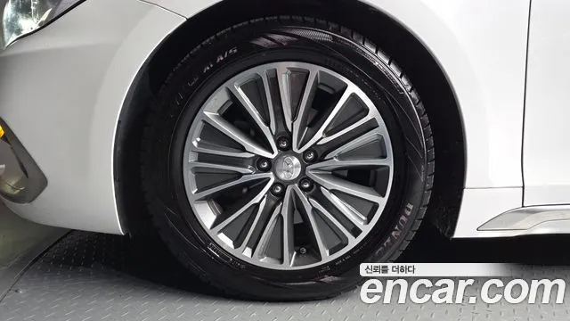 Hyundai Grandeur 2018 thumb 5