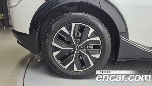 Kia EV6 2021 thumb 5