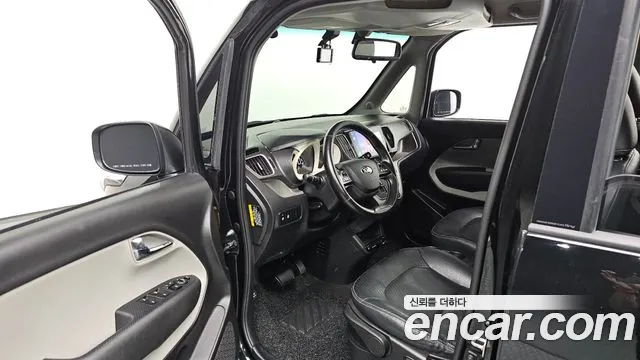 Kia Ray 2013 thumb 9