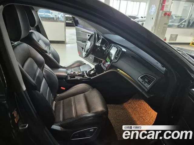 Renault-KoreaSamsung Megane 2016 thumb 8