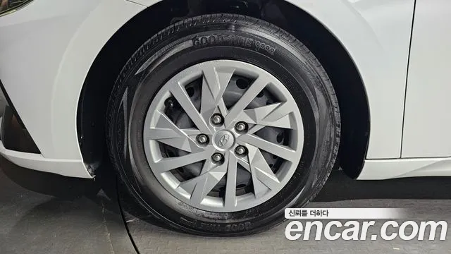Hyundai Avante 2020 thumb 5