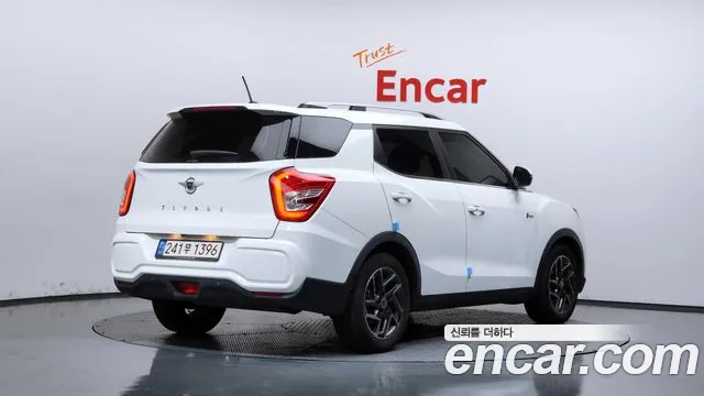 KG_Mobility_Ssangyong TIBOLI 2021 thumb 2