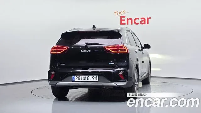 Kia Niro 2021 thumb 4