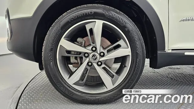 KG_Mobility_Ssangyong KORANDO 2017 thumb 5