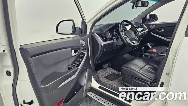 KG_Mobility_Ssangyong KORANDO 2017 thumb 10
