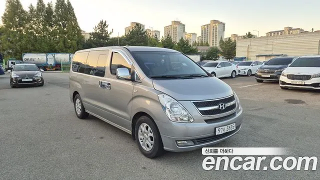 Hyundai Starex 2013 thumb 3