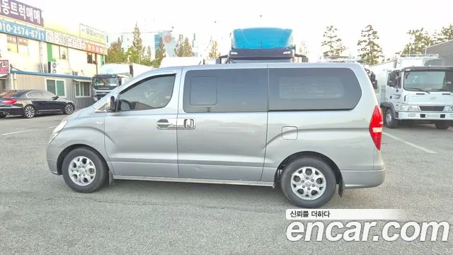 Hyundai Starex 2013 thumb 8