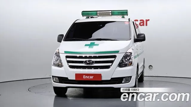 Hyundai Starex 2017 thumb 3