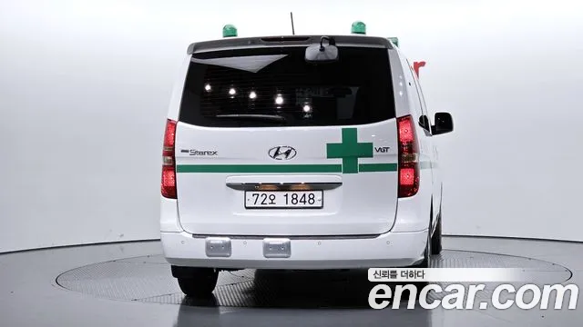 Hyundai Starex 2017 thumb 4
