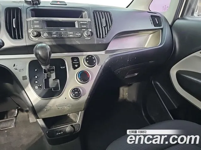 Kia Ray 2015 thumb 9