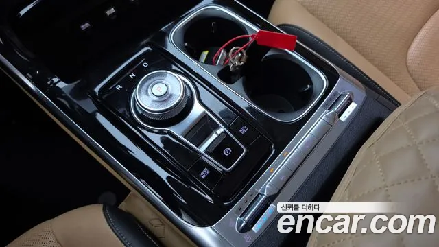 Kia Carnival 2022 thumb 9