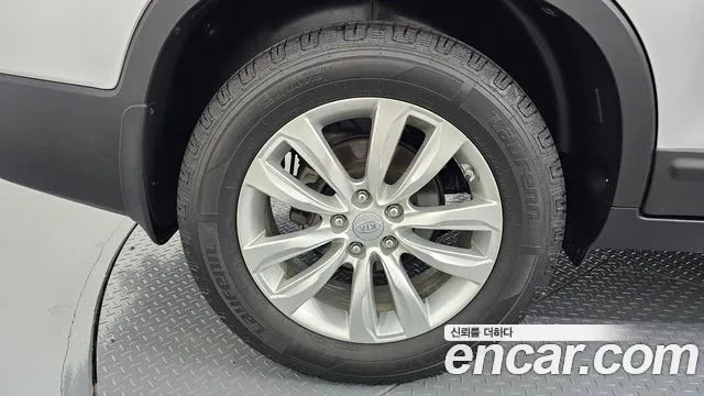 Kia Sorento 2010 thumb 5