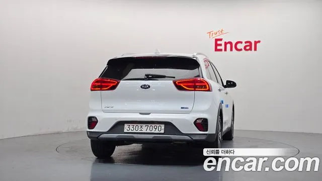 Kia Niro 2020 thumb 4
