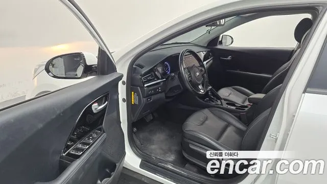 Kia Niro 2020 thumb 10