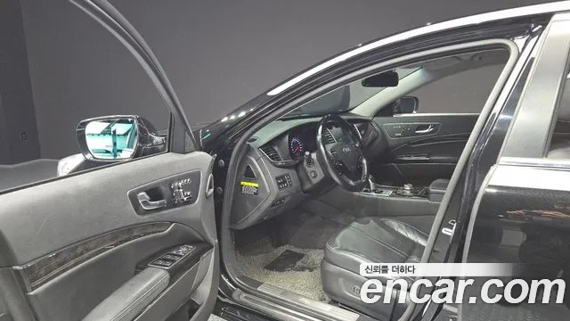 Kia K9 2015 thumb 10