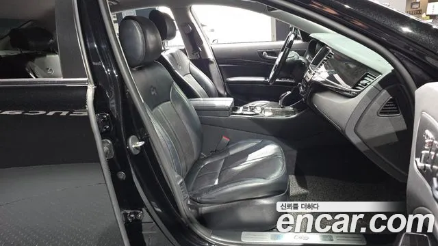 Kia K9 2015 thumb 12