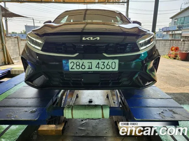 Kia K3 2024 thumb 3
