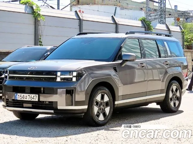 Hyundai Santa Fe 2023 thumb 2