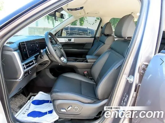 Hyundai Santa Fe 2023 thumb 5