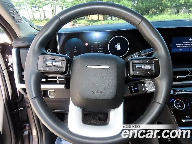 Hyundai Santa Fe 2023 thumb 8