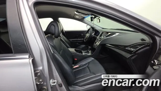 Hyundai Grandeur 2014 thumb 10