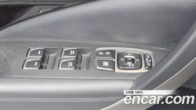 Hyundai Grandeur 2014 thumb 12