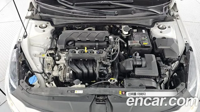 Hyundai Avante 2022 thumb 6
