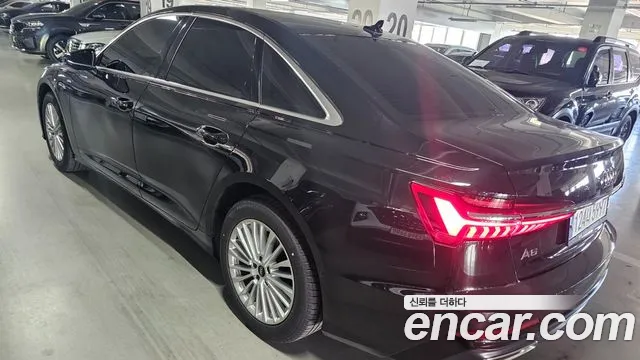 Audi A6 2021 thumb 4