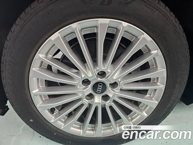 Audi A6 2021 thumb 5