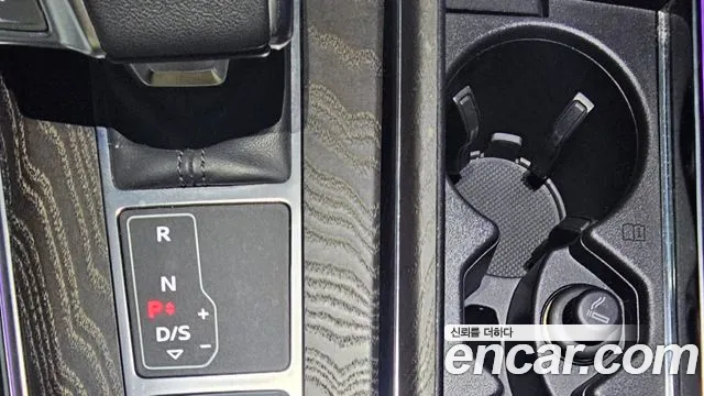 Audi A6 2021 thumb 8