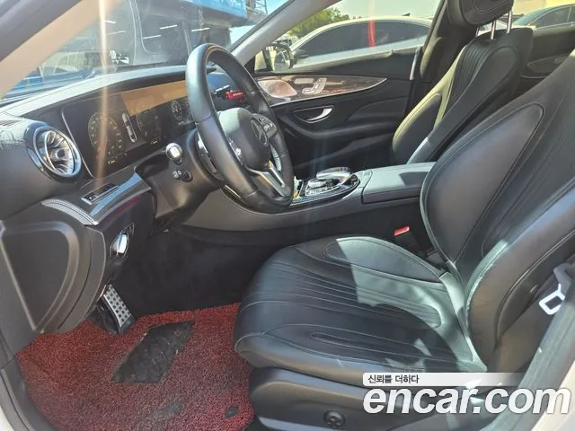 Mercedes-Benz CLS-Class 2019 thumb 5