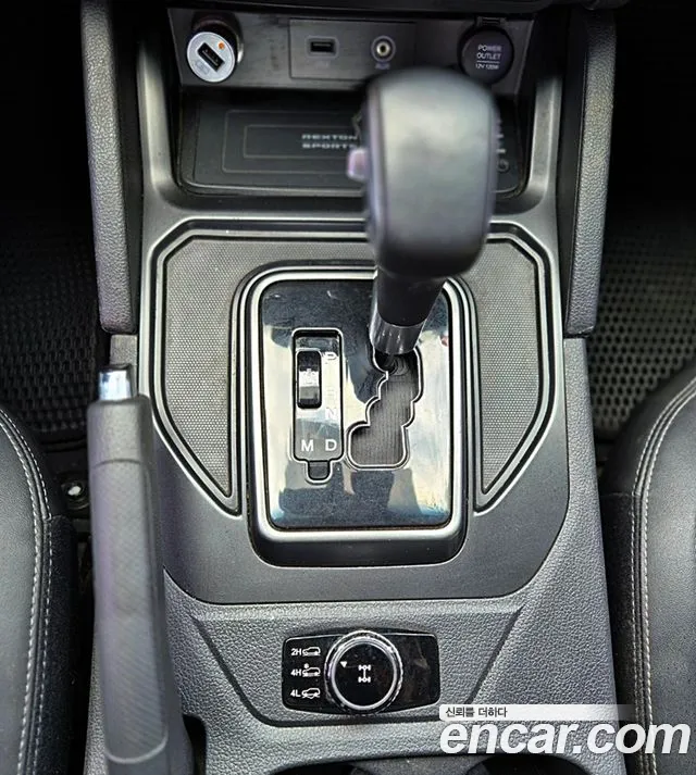 KG_Mobility_Ssangyong Rexton 2021 thumb 9