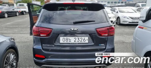 Kia Sorento 2019 thumb 4