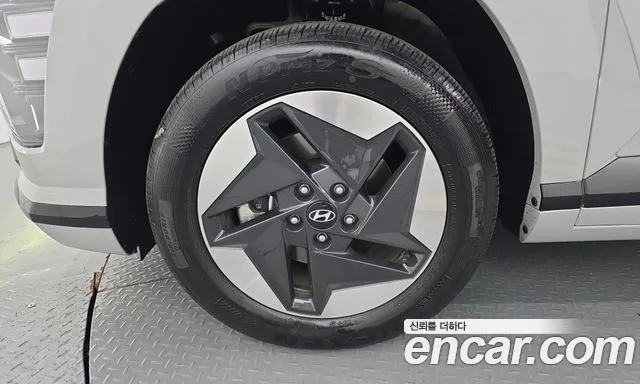 Hyundai Kona 2024 thumb 5