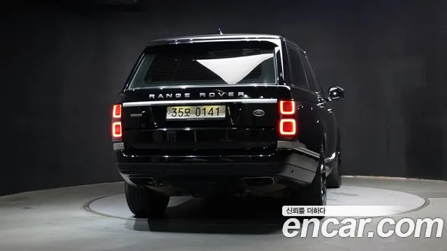 Land Rover Range Rover 2018 thumb 4