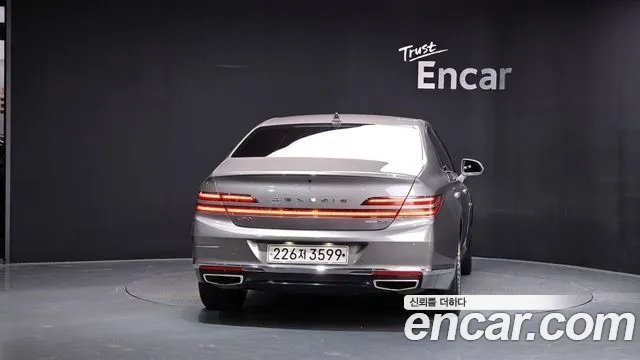 Genesis G90 2020 thumb 4