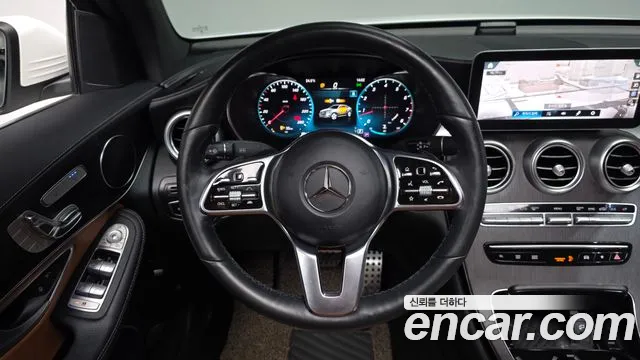 Mercedes-Benz GLC 2023 thumb 12