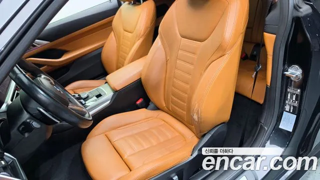 BMW 4-Series 2021 thumb 11