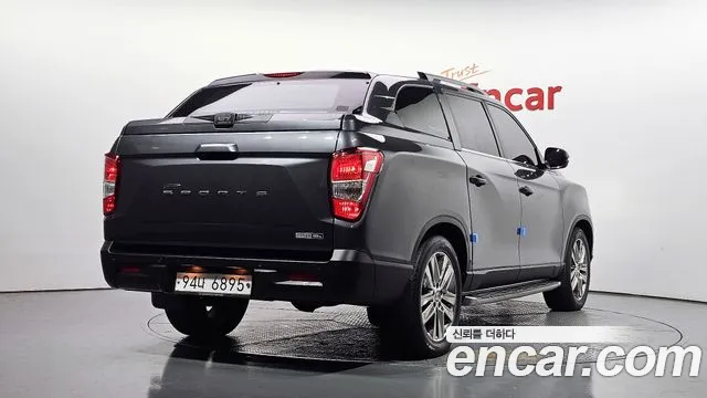 KG_Mobility_Ssangyong Rexton 2019 thumb 2